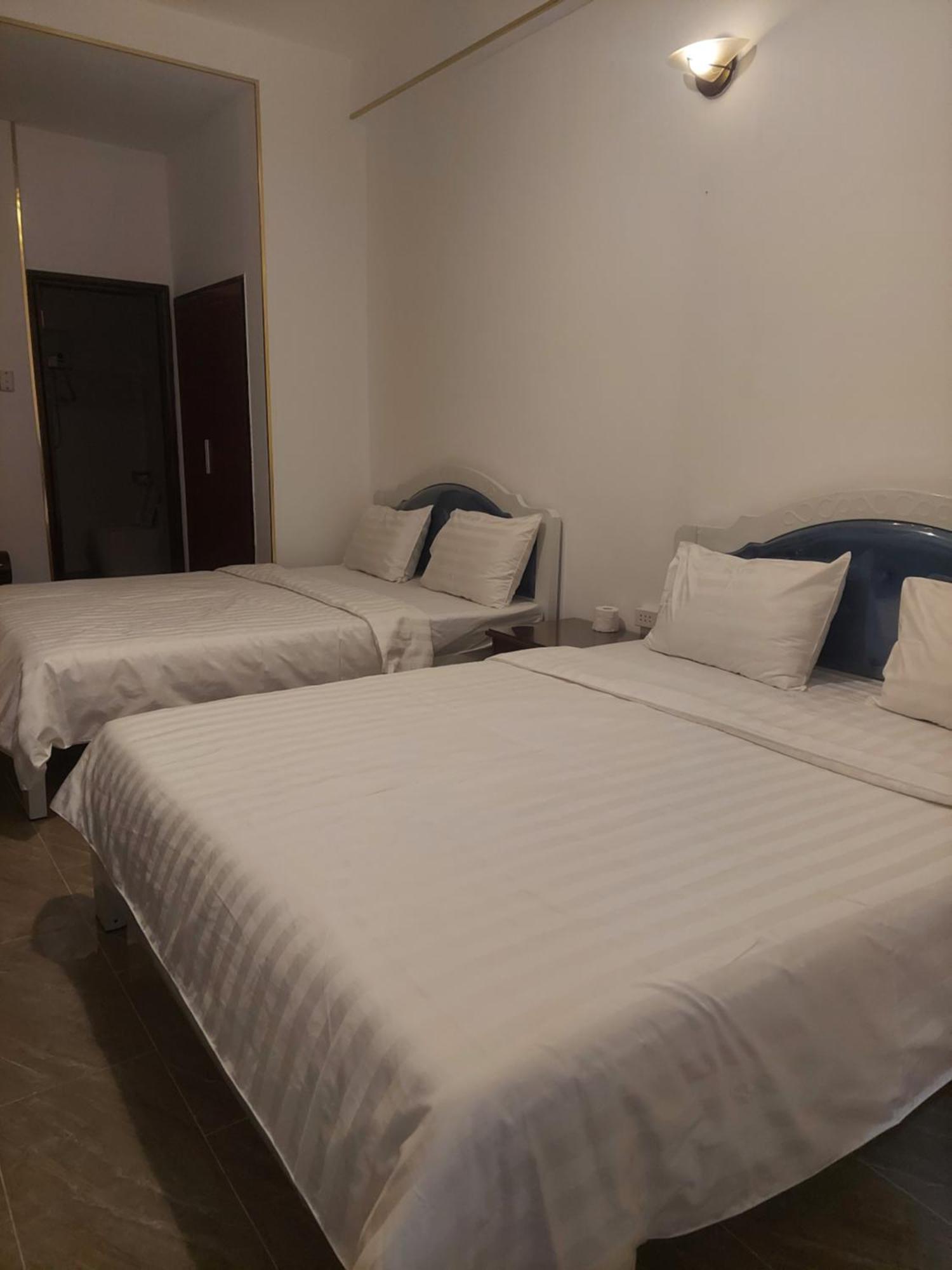 Khach San Trung Mai Hotel Ho Chi Minh City Bagian luar foto