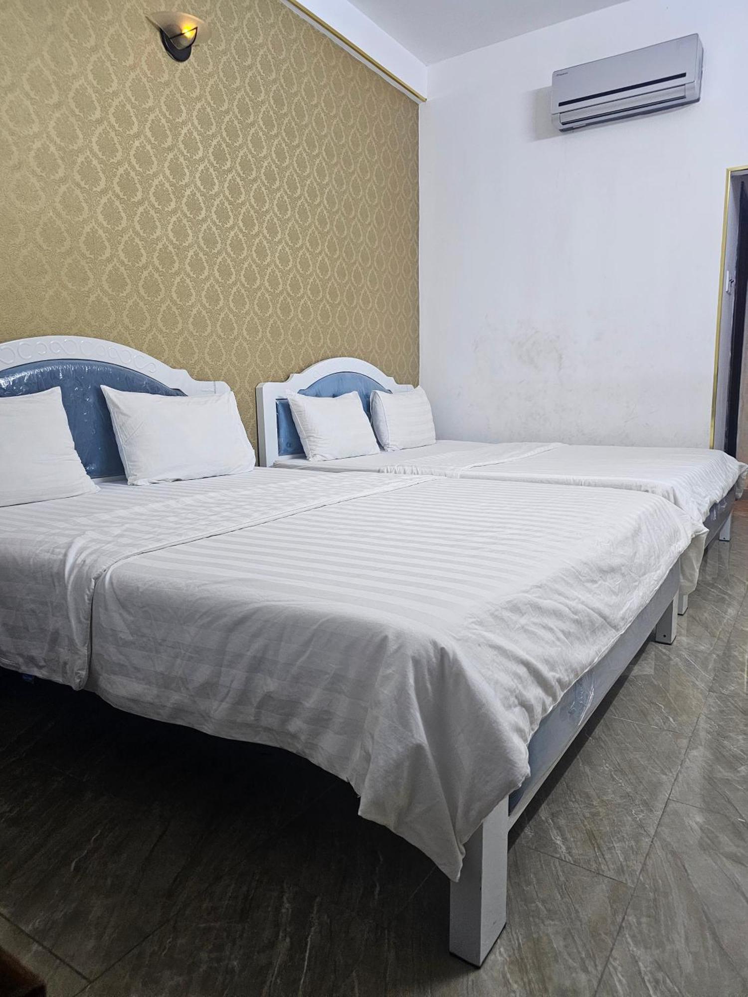Khach San Trung Mai Hotel Ho Chi Minh City Bagian luar foto